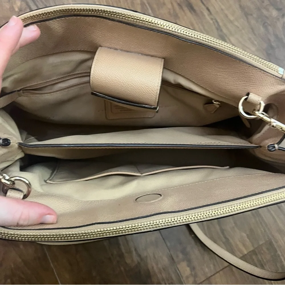 Coach Stanton Carryall Tote